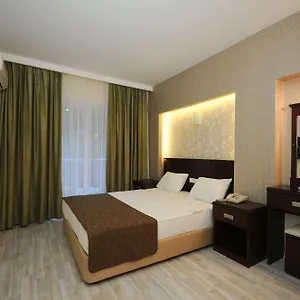 2* Hotel Club Palm